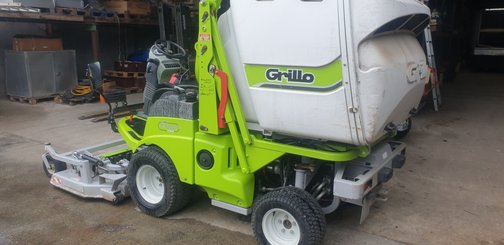 Tondeuse frontale Grillo FD2200TS - 1